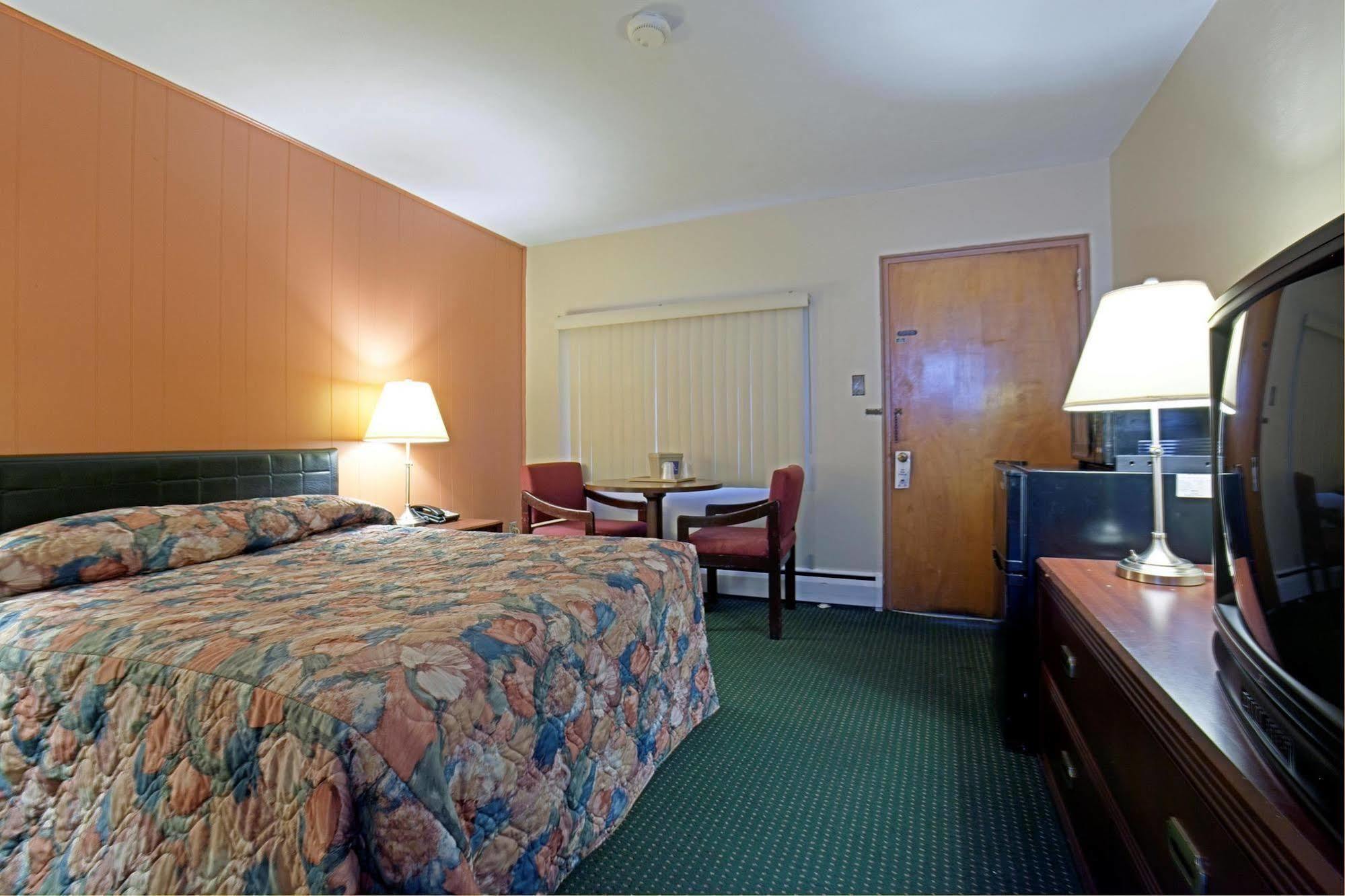 Americas Best Value Inn Bradford Pokoj fotografie